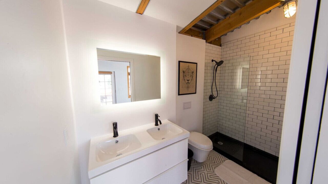 Photo of Bathroom in Five Points