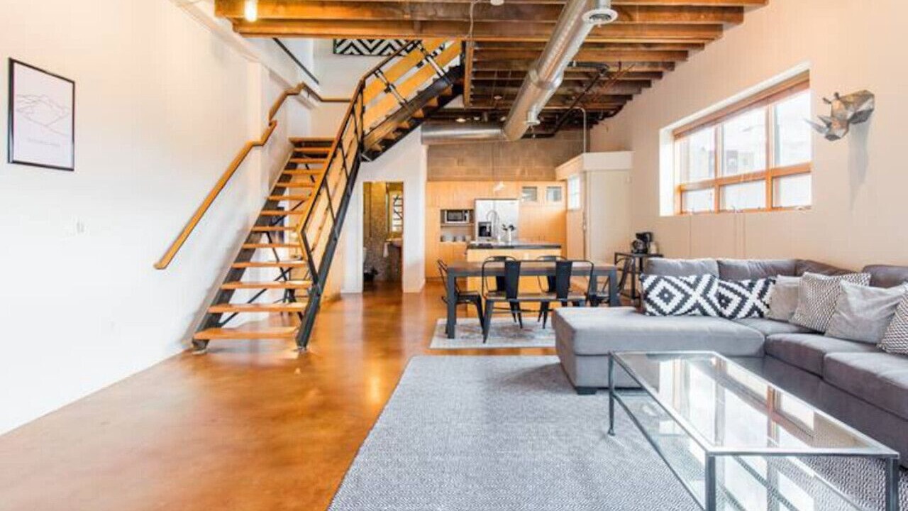 Photo of Livingroom in Five Points