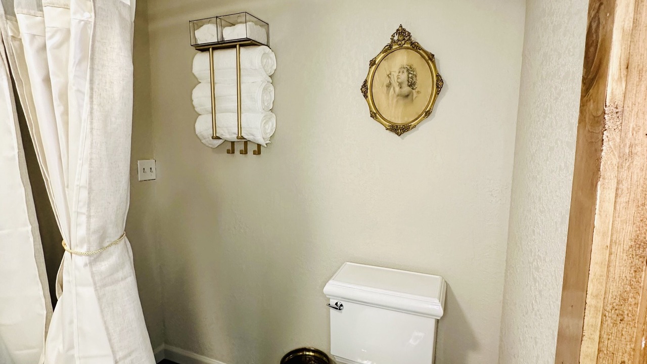 Photo of Bathroom in Woodland Park