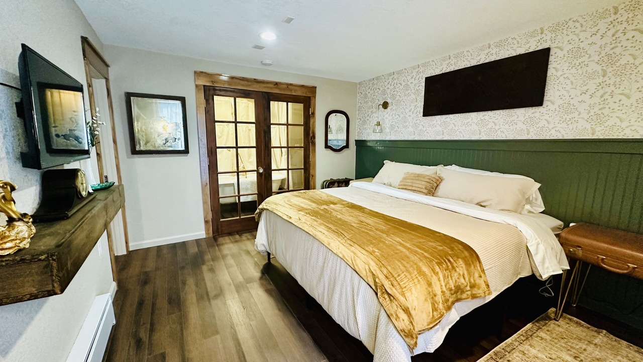 Photo of Bedroom in Woodland Park