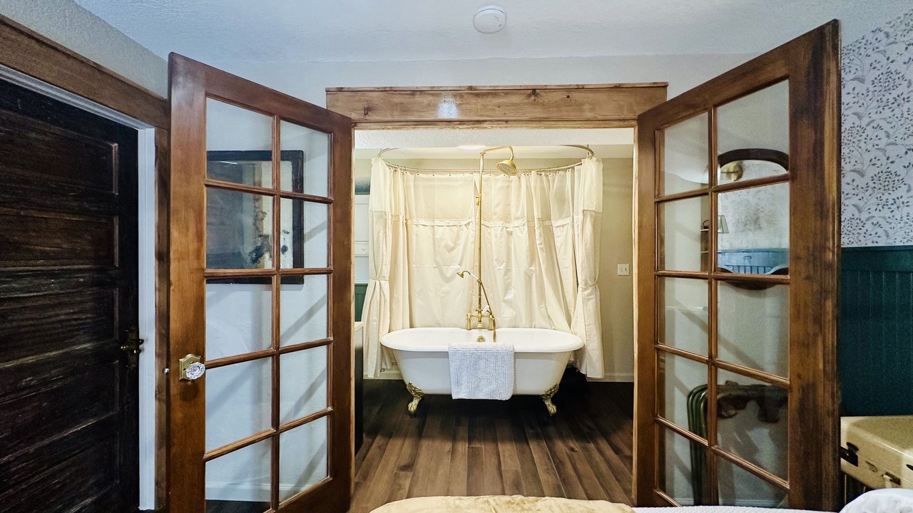Photo of Bedroom in Woodland Park