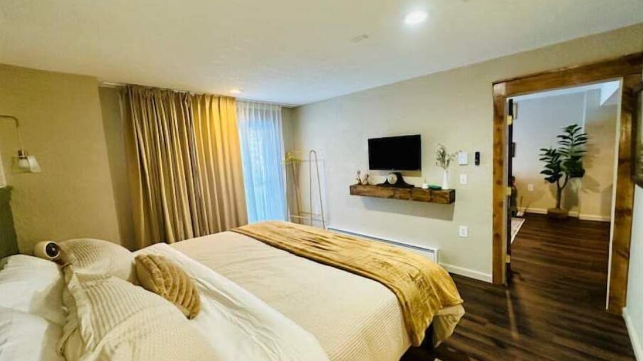 Photo of Bedroom in Woodland Park
