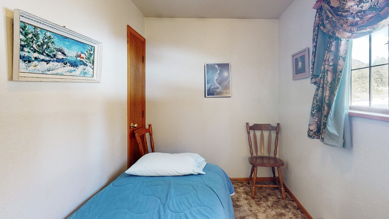 Photo of Bedroom in Westcliffe