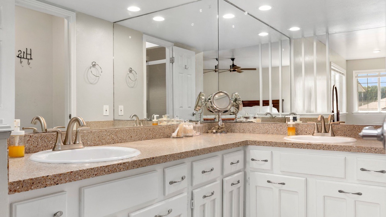 Photo of Bathroom in Pueblo