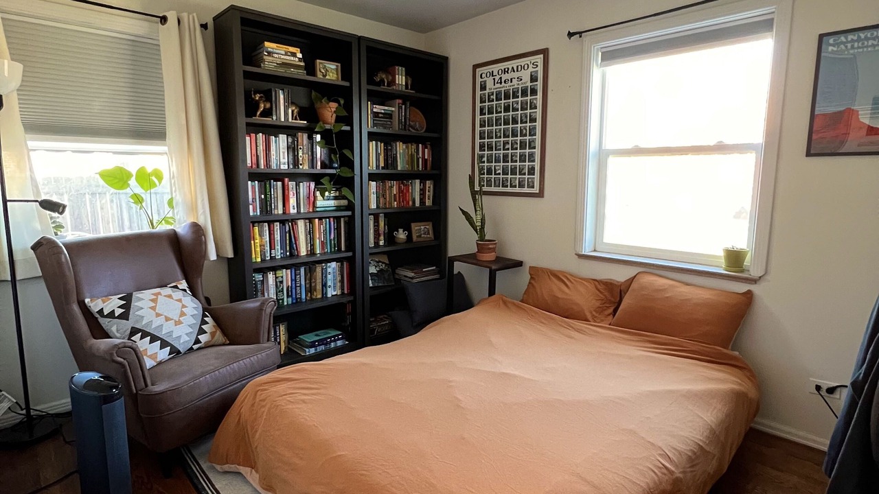Photo of Bedroom in Athmar Park