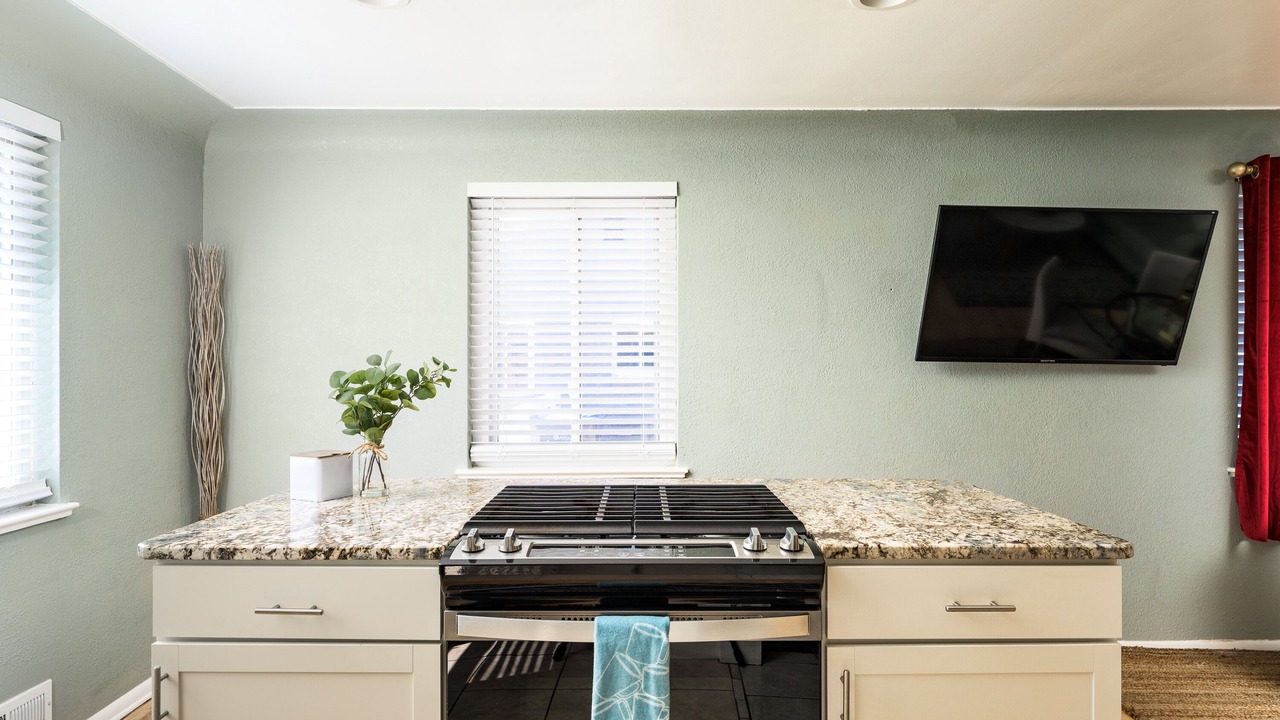 Photo of Kitchen in Arvada Plaza Area