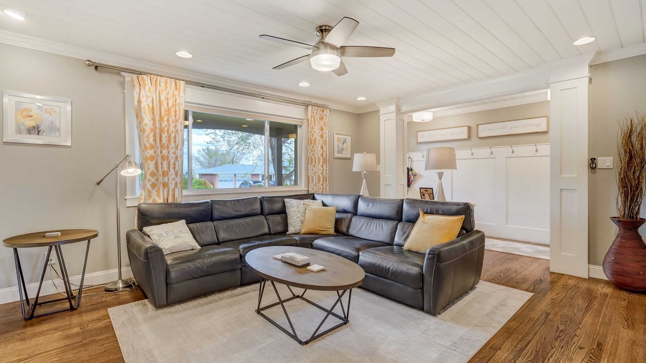 Photo of Livingroom in West Colorado Springs