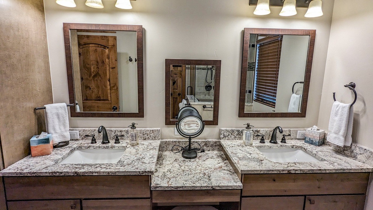Photo of Bathroom in Alma