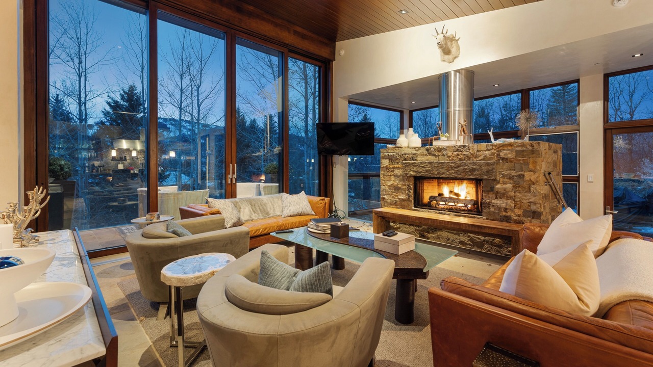 Photo of Livingroom in Aspen