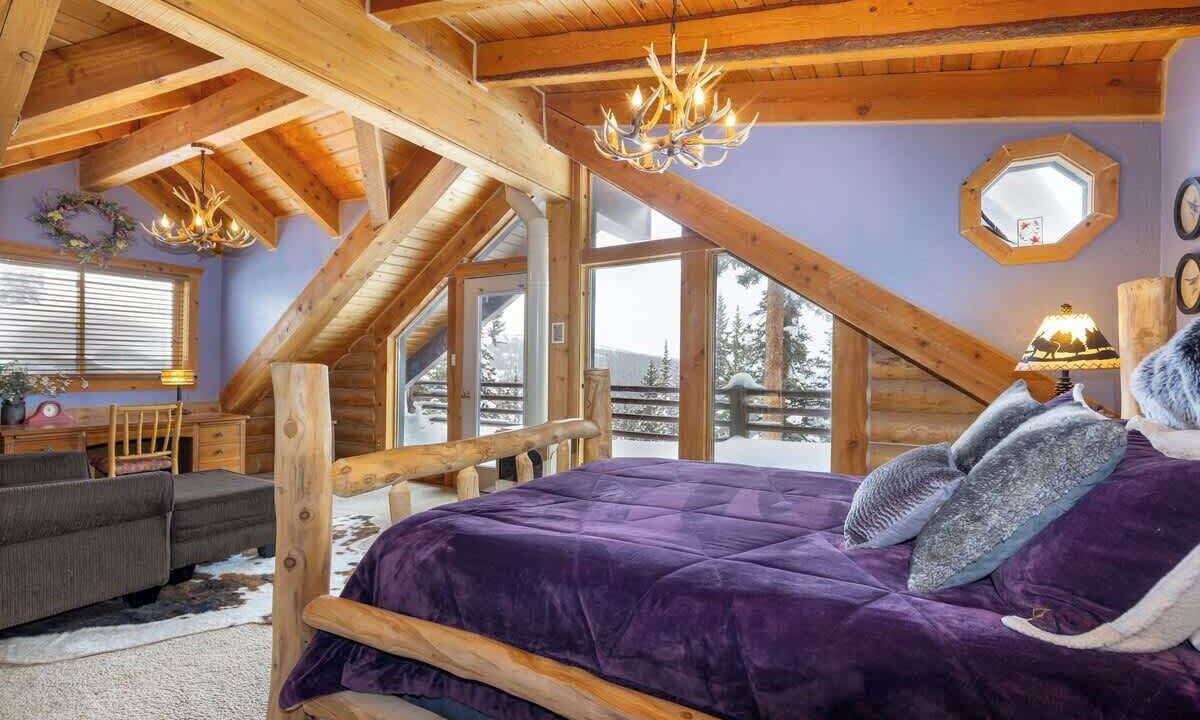 Photo of Bedroom in Quandary Village