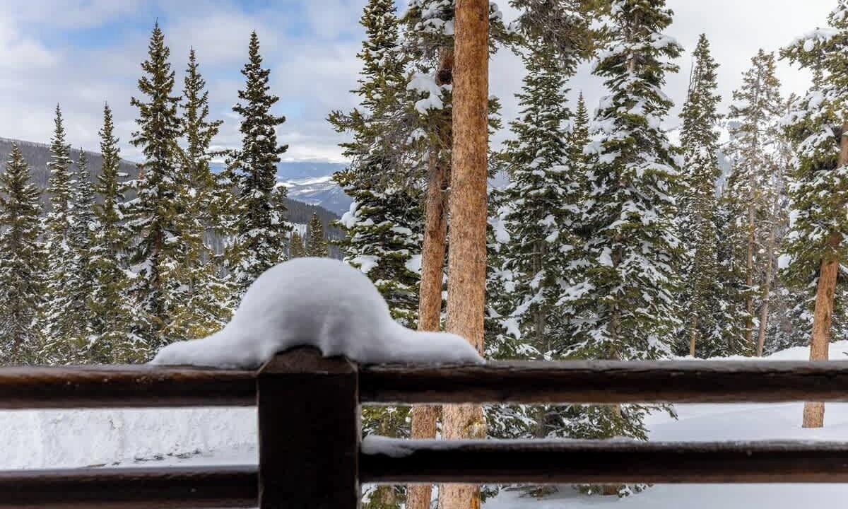 Photo of Outdoor in Quandary Village