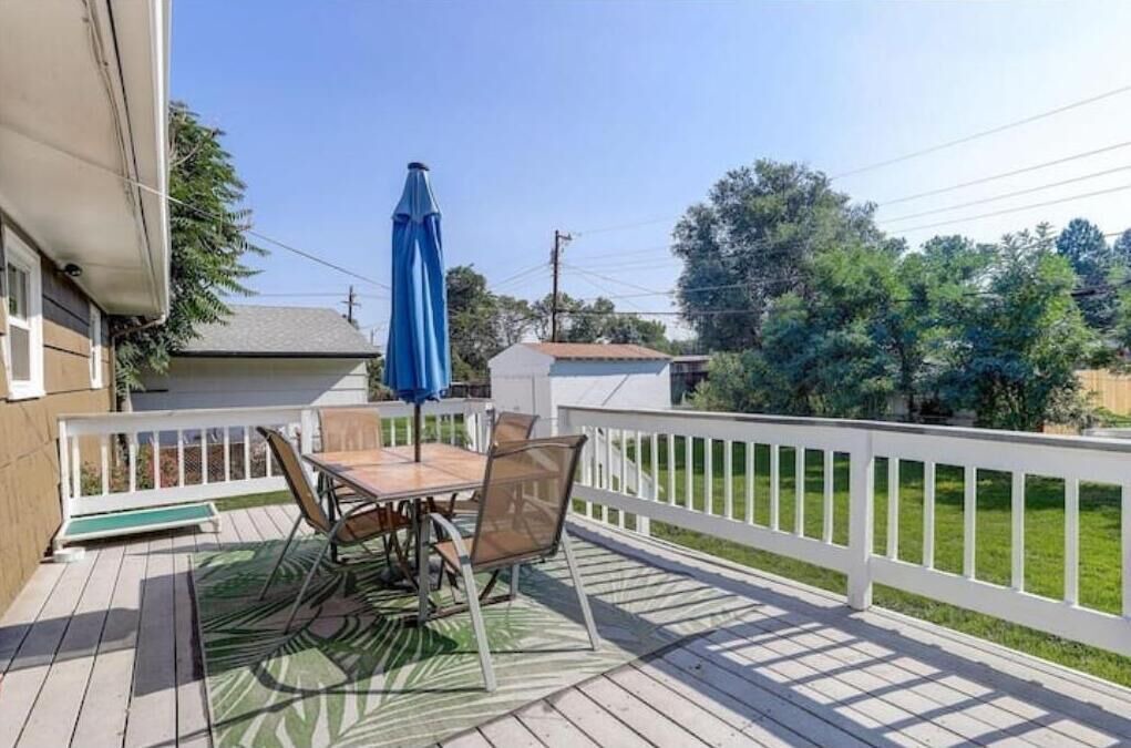 Photo of Outdoor in Englewood
