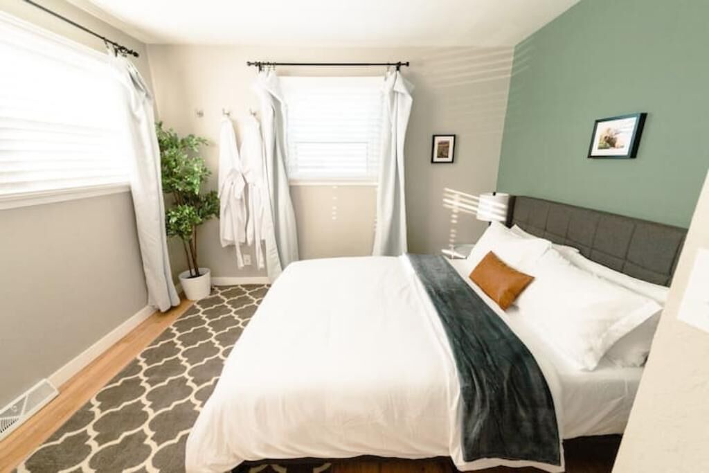 Photo of Bedroom in Englewood