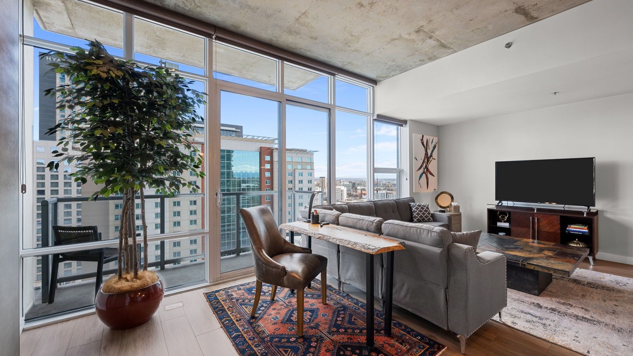 Photo of Livingroom in Downtown Denver