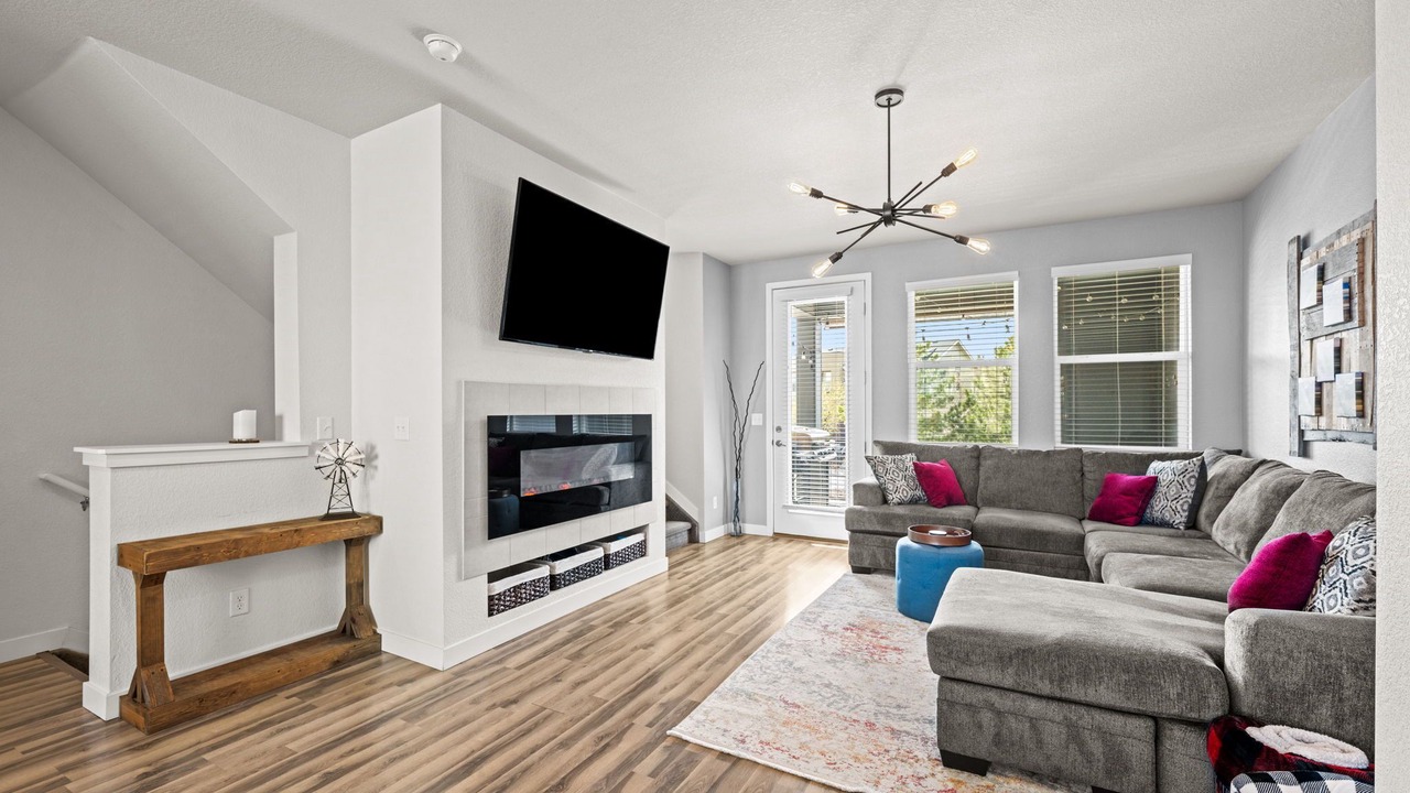 Photo of Livingroom in Broomfield