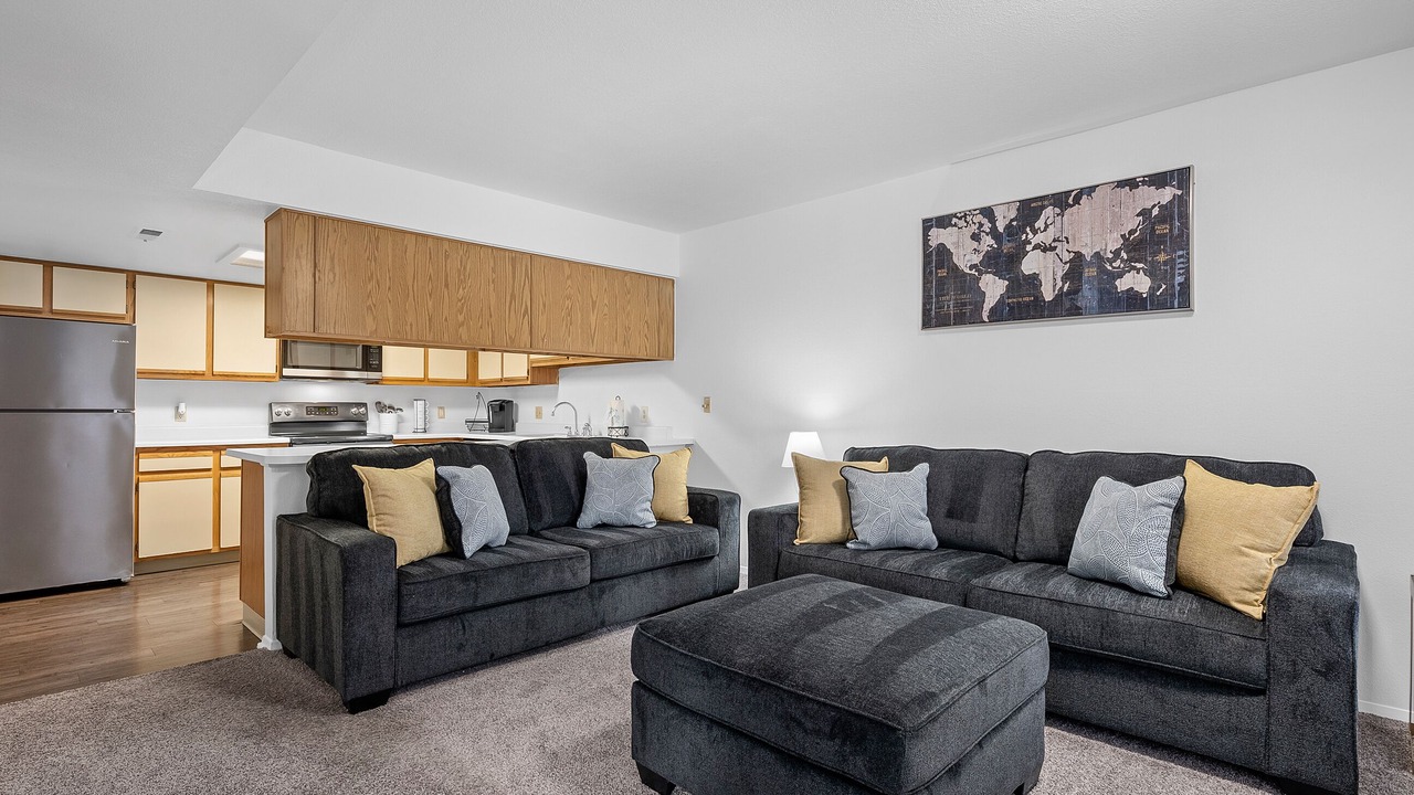 Photo of Livingroom in Englewood