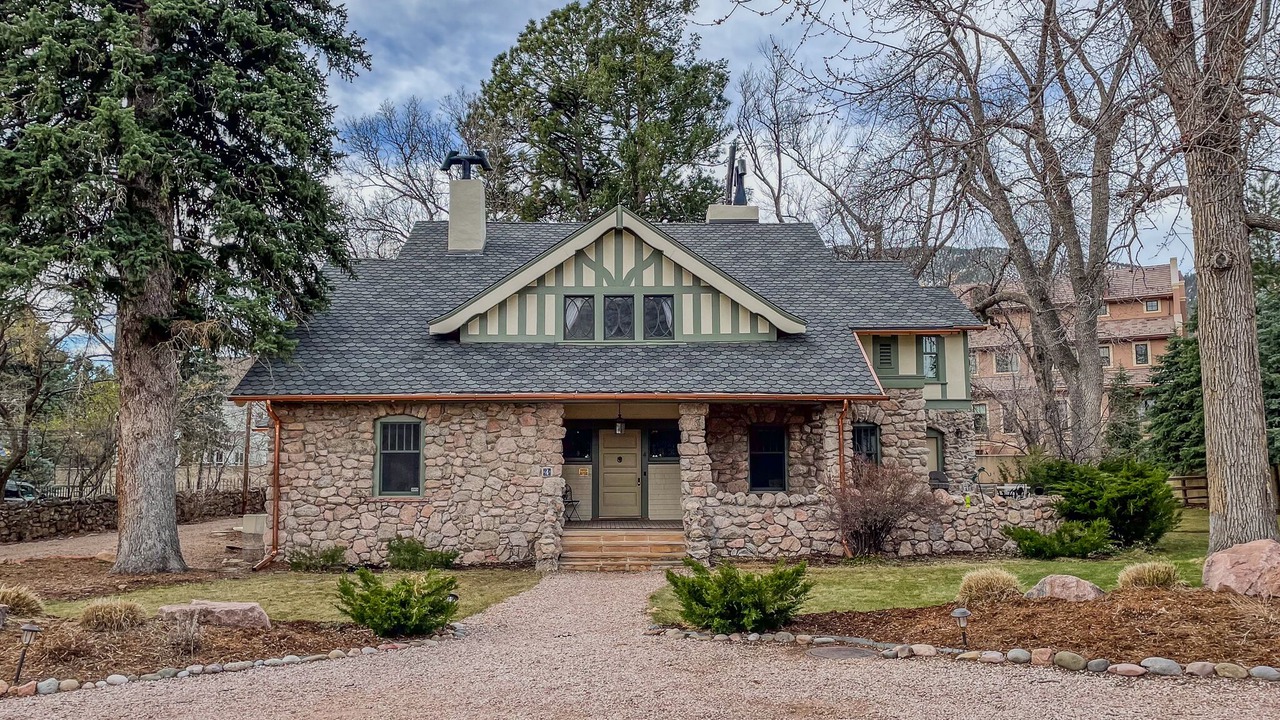 Photo of Outdoor in Broadmoor