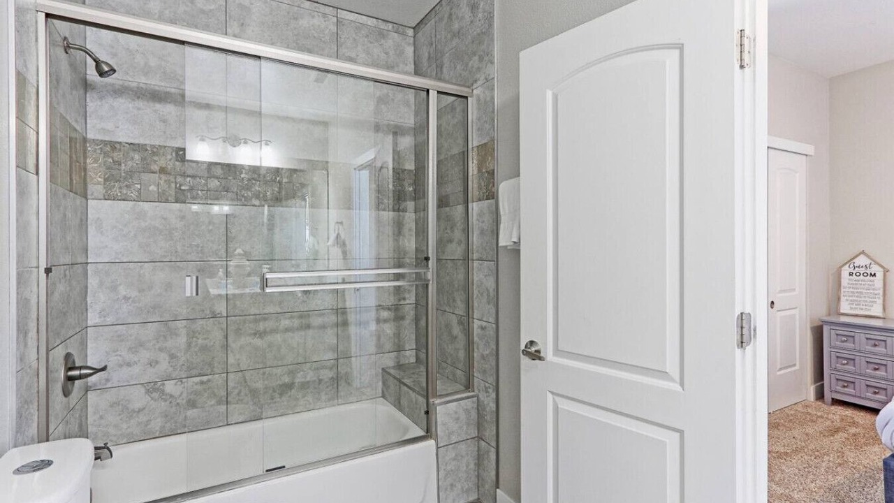 Photo of Bathroom in Scenic Heights