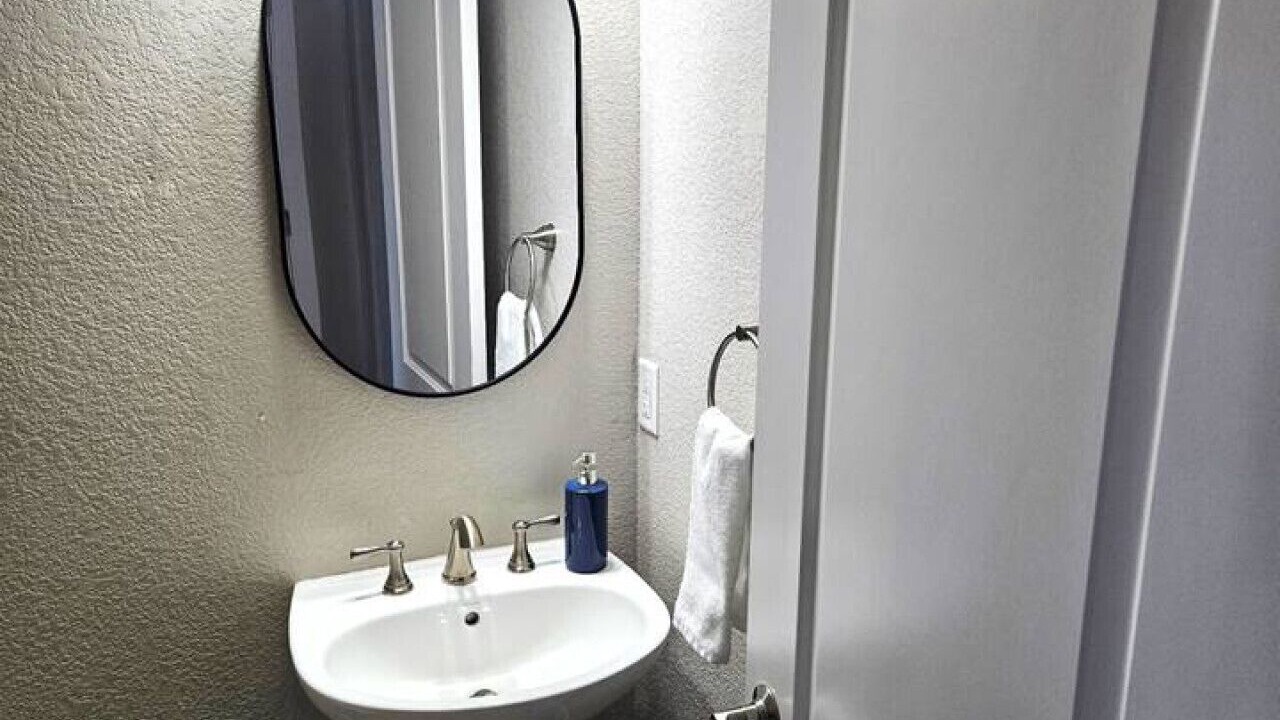 Photo of Bathroom in Scenic Heights