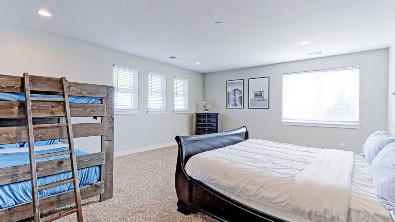 Photo of Bedroom in Scenic Heights