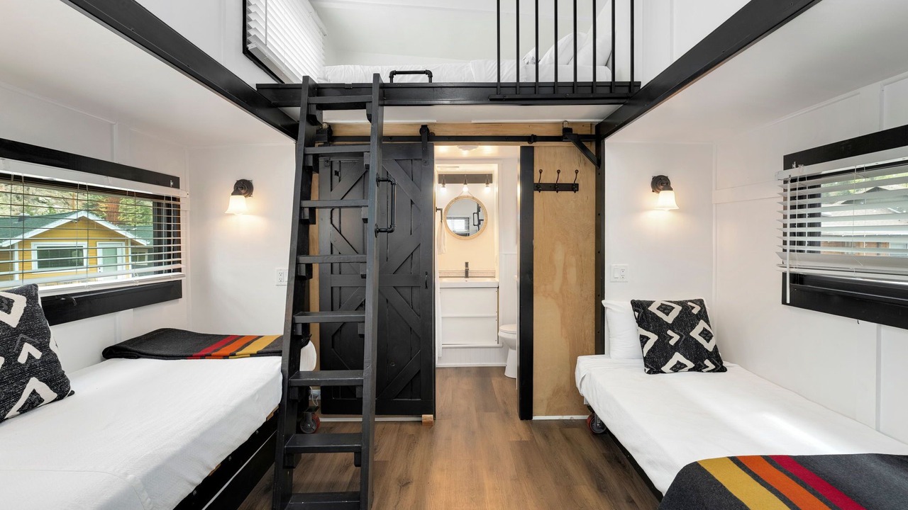 Photo of Bedroom in Poudre Park