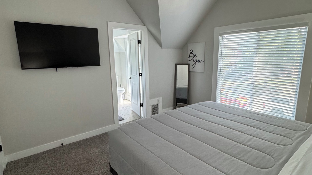 Photo of Bedroom in Whittier