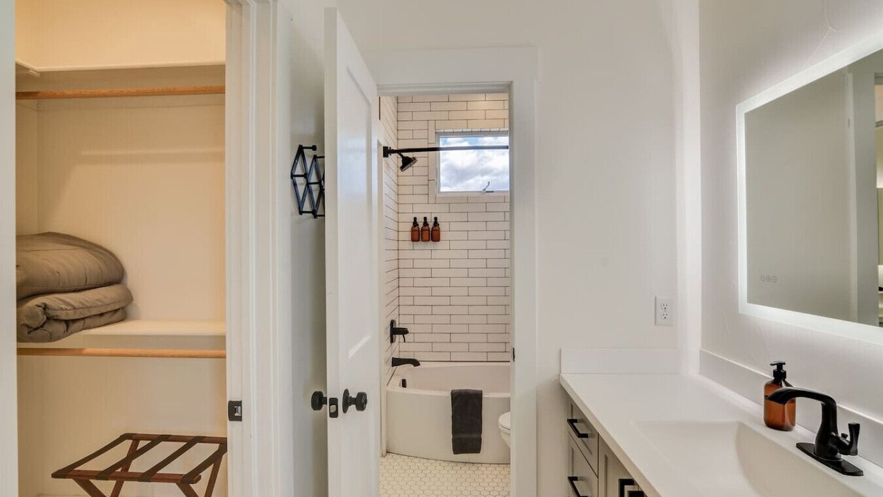 Photo of Bathroom in Buena Vista