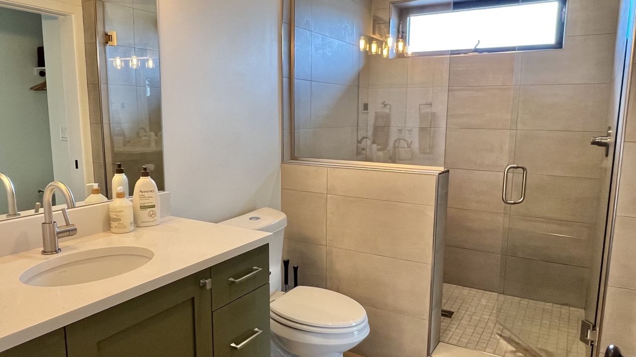 Photo of Bathroom in Carbondale