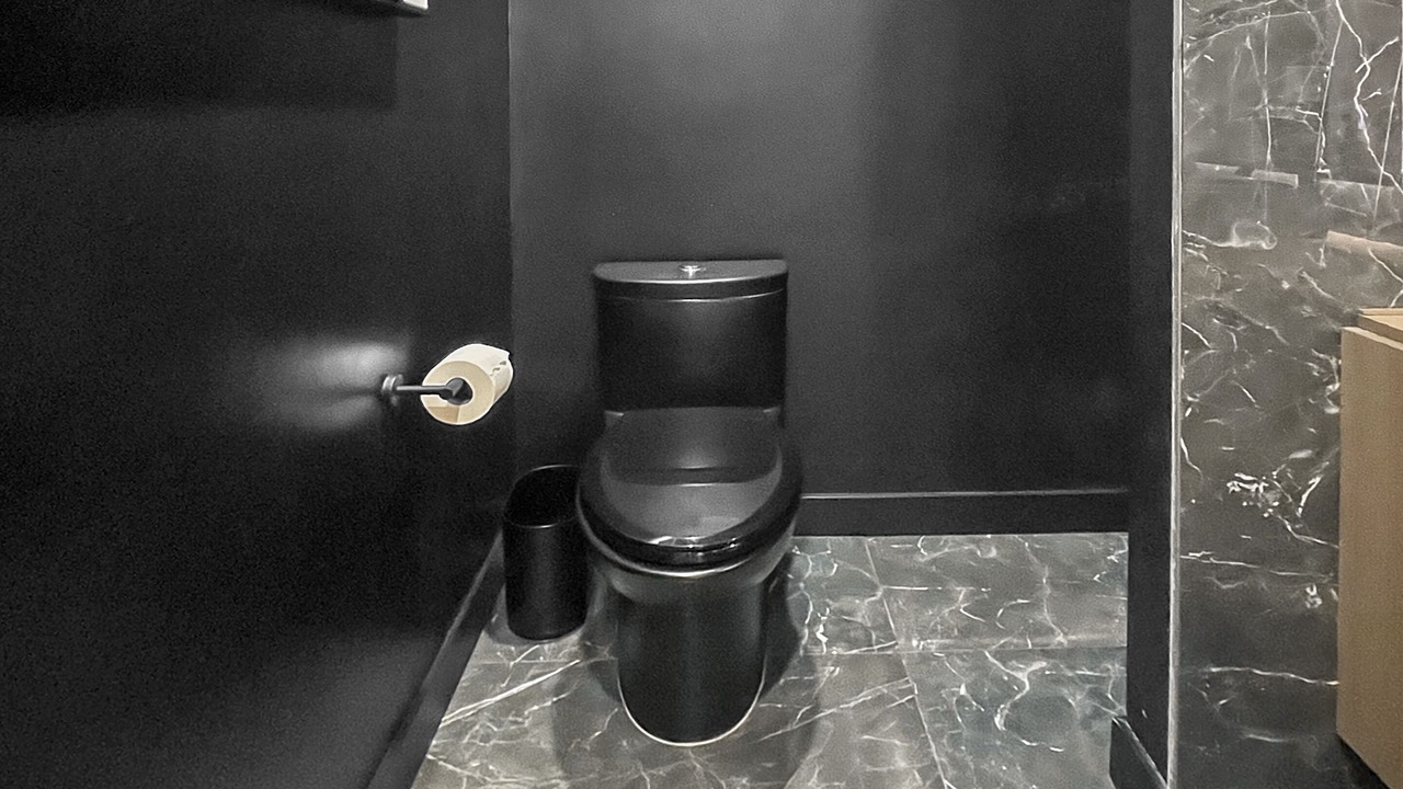 Photo of Bathroom in Platt Park
