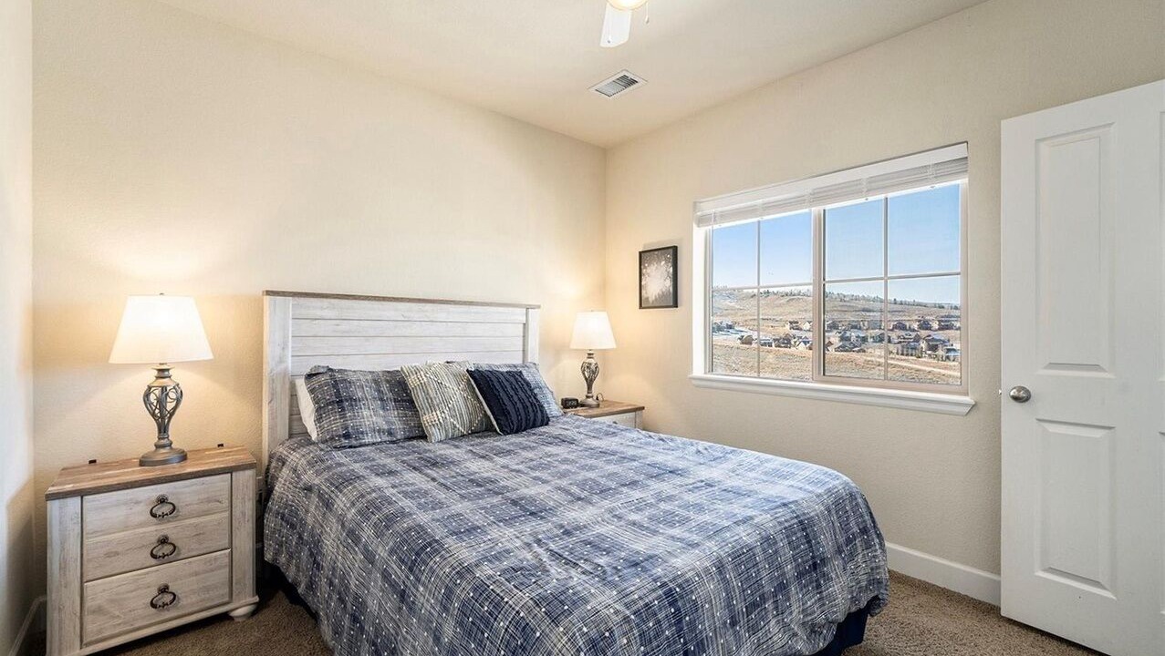Photo of Bedroom in Silvercreek