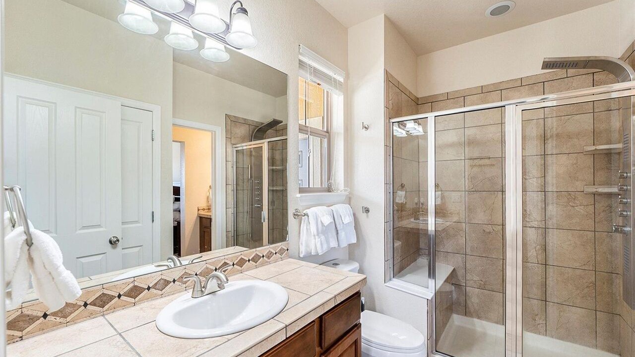 Photo of Bathroom in Silvercreek