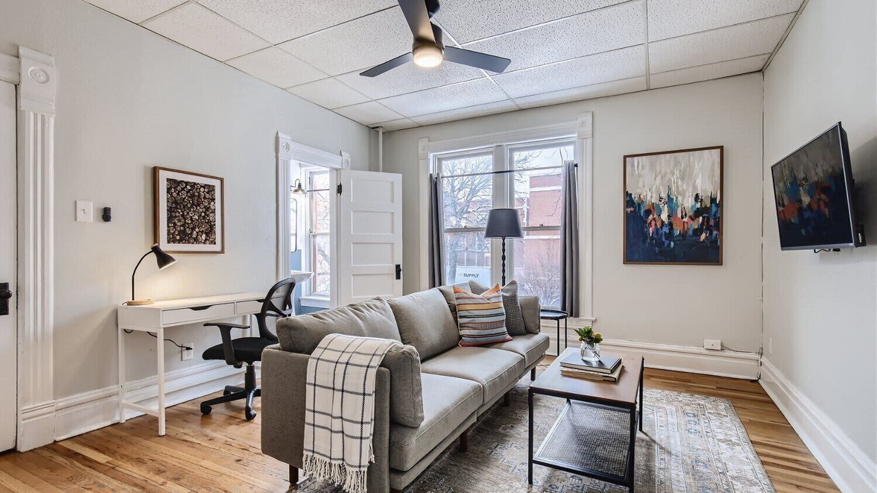 Photo of Livingroom in City Park