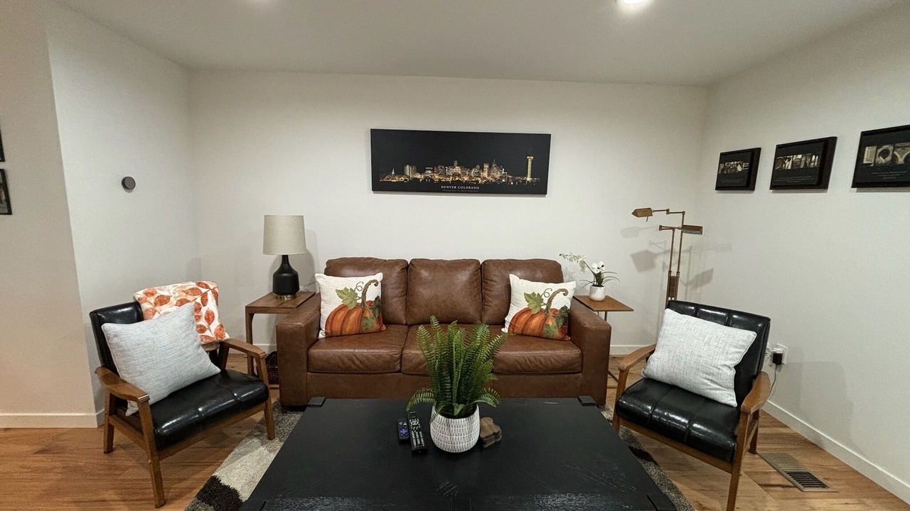 Photo of Livingroom in Sunnyside