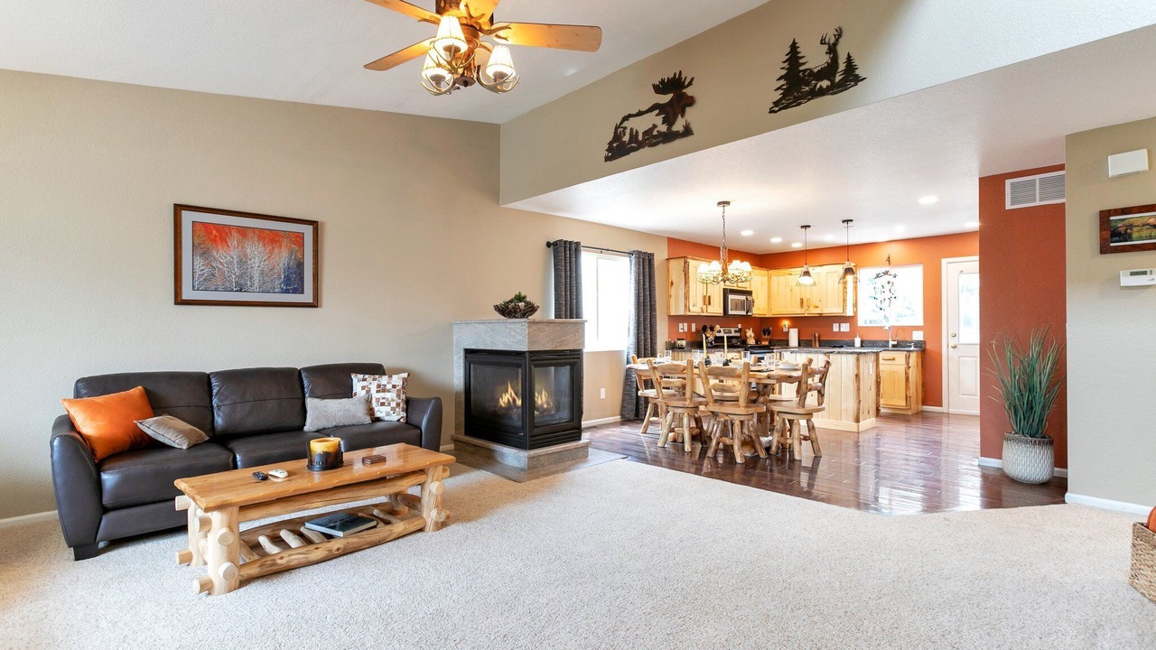 Photo of Livingroom in Littleton