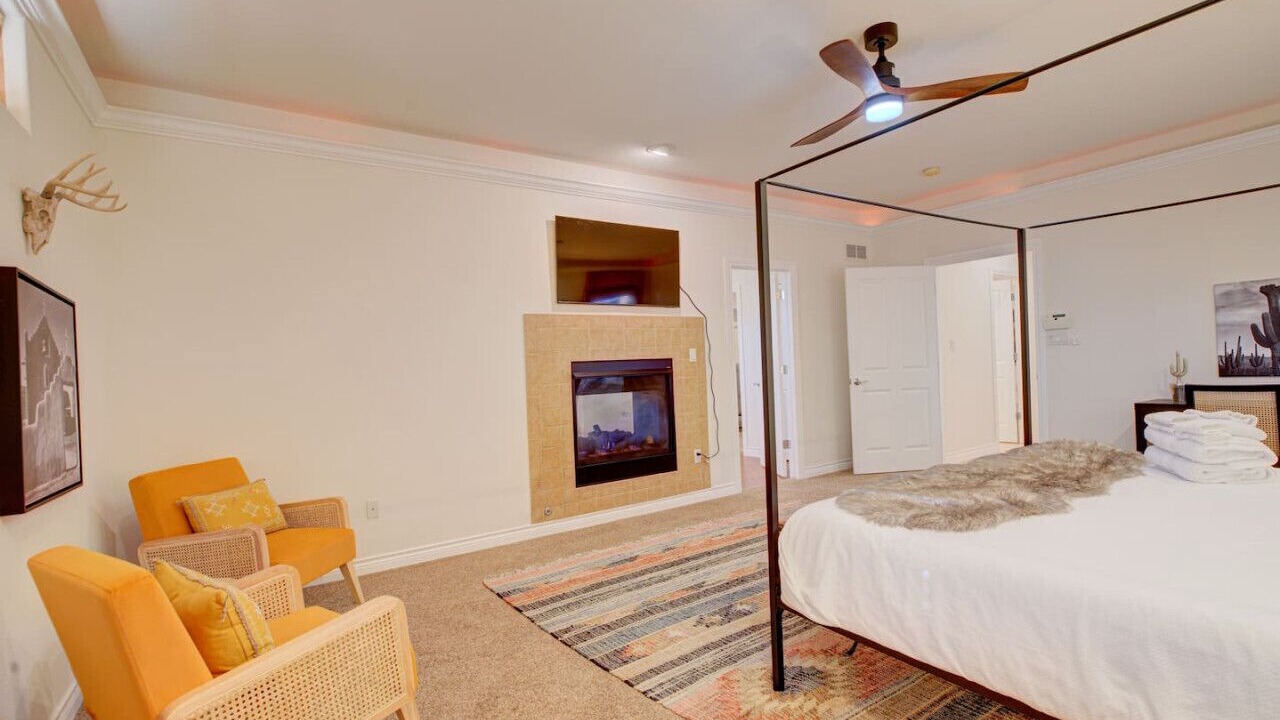 Photo of Bedroom in Applewood Villages