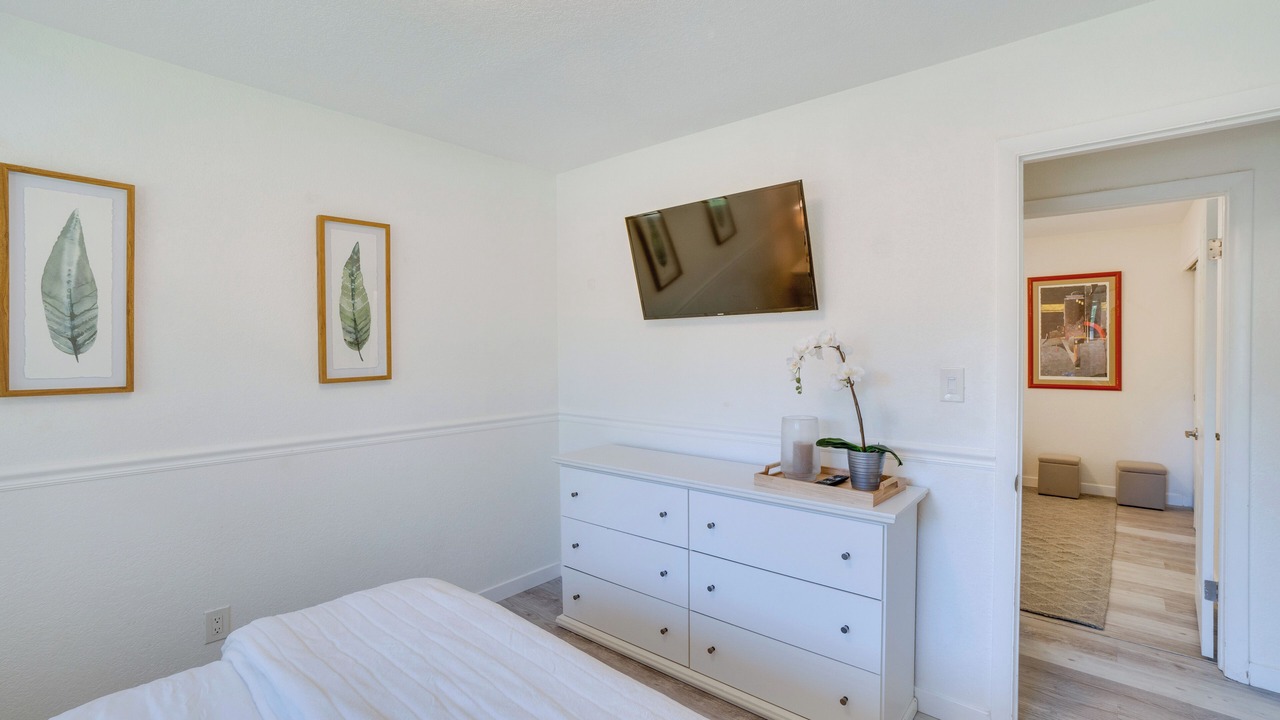 Photo of Bedroom in Castlewood