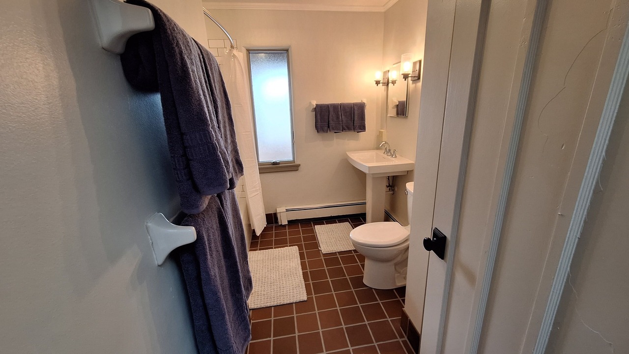 Photo of Bathroom in Monte Vista