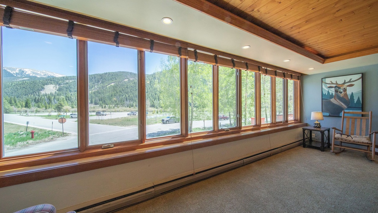 Photo of Bedroom in Lakeside Village