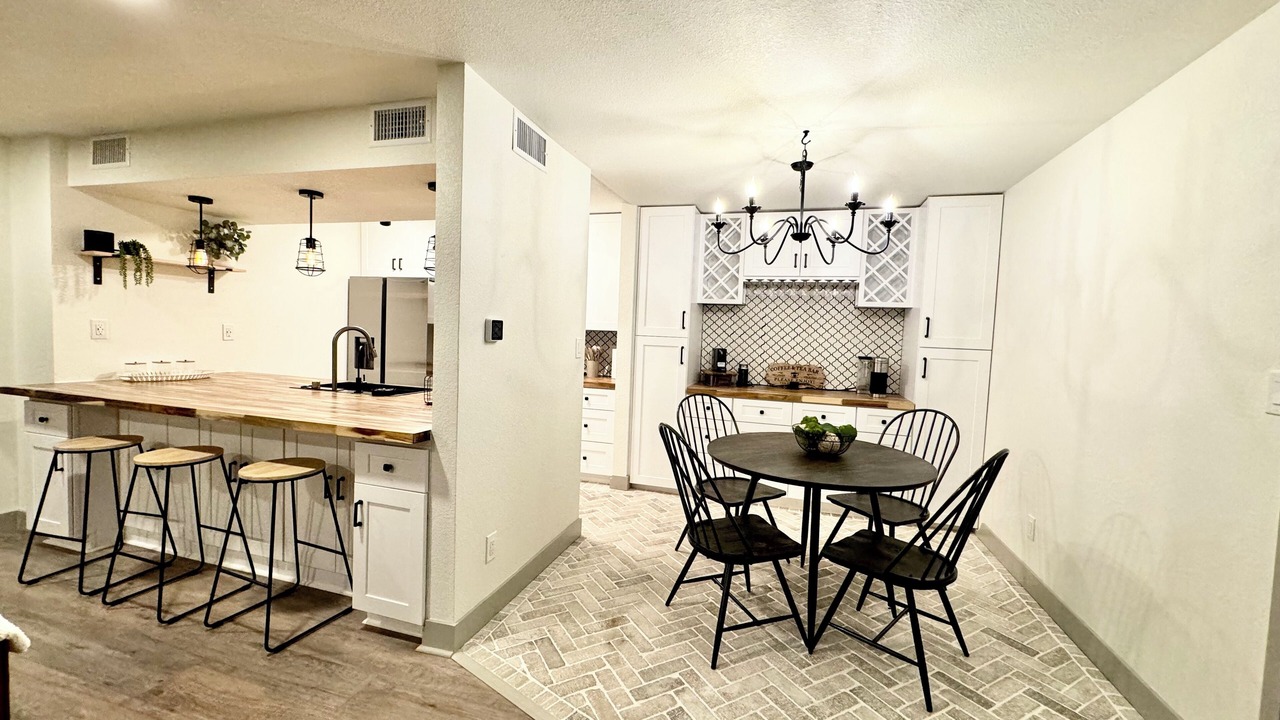 Photo of Kitchen in Skyway