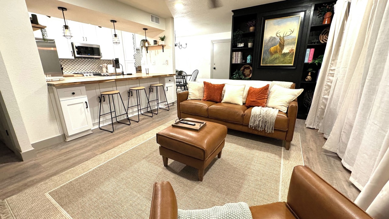 Photo of Livingroom in Skyway