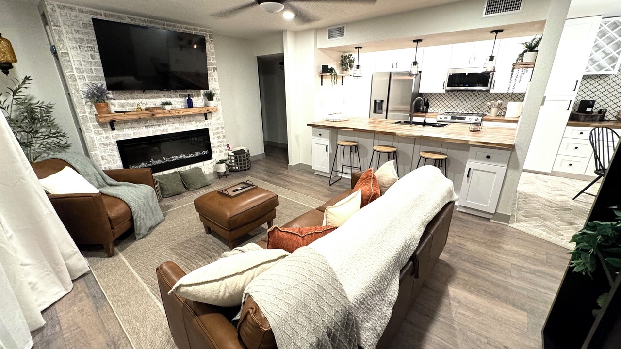 Photo of Livingroom in Skyway