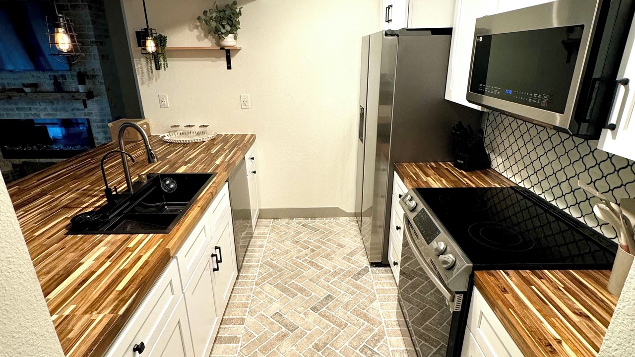 Photo of Kitchen in Skyway