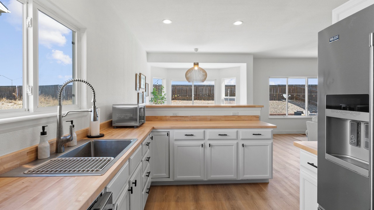 Photo of Kitchen in Security-Widefield