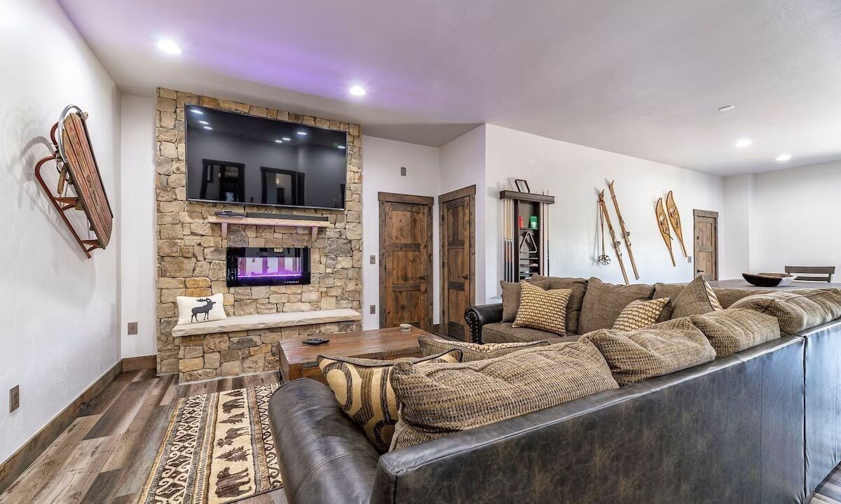 Photo of Livingroom in Dillon