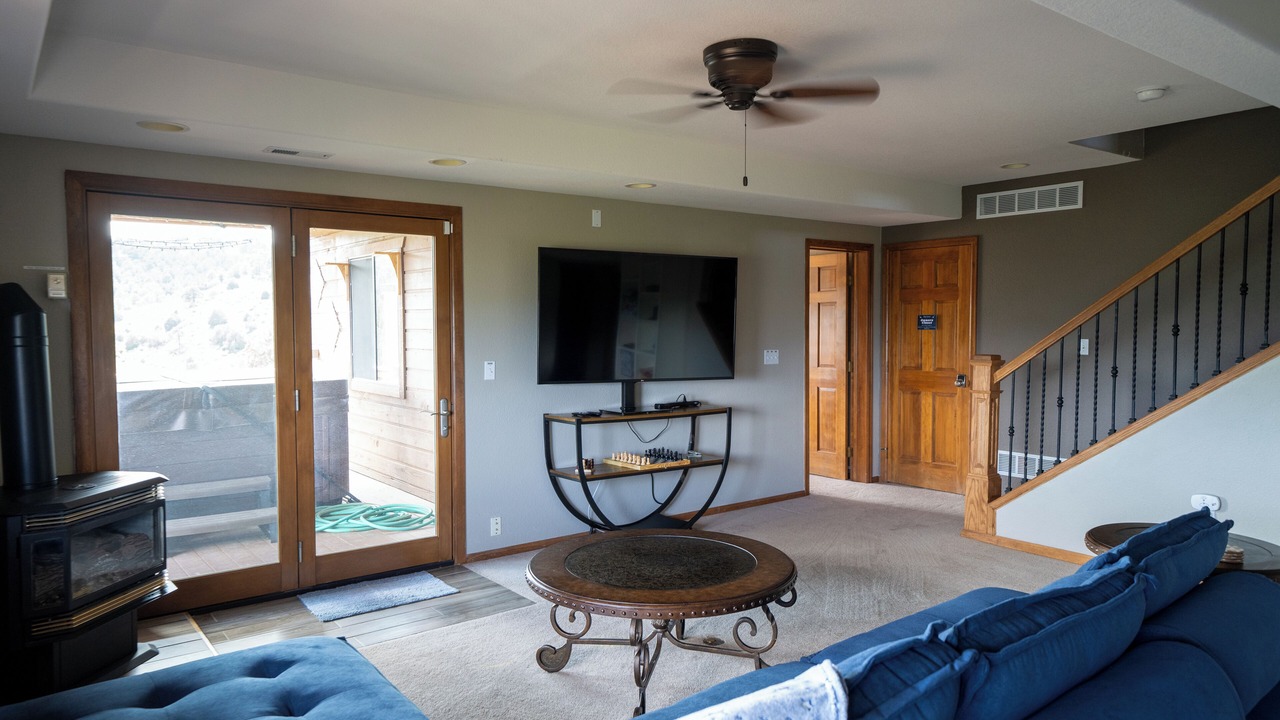 Photo of Livingroom in Bailey