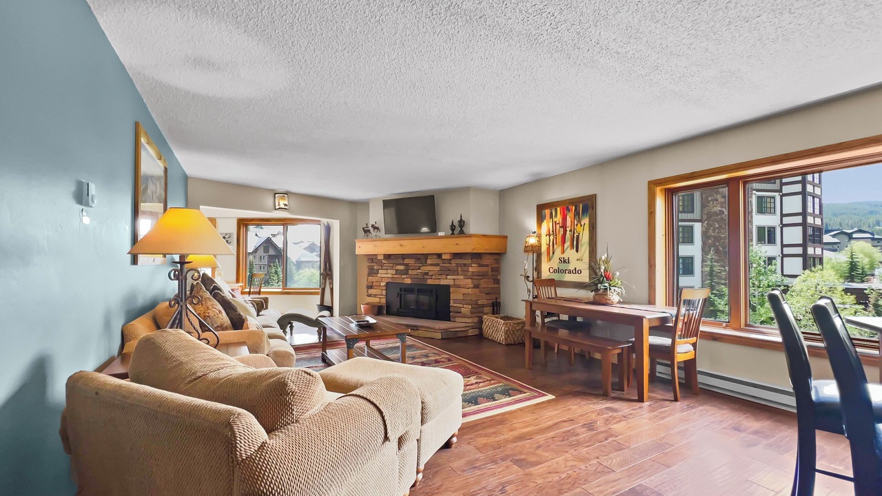 Photo of Livingroom in Copper Mountain Village