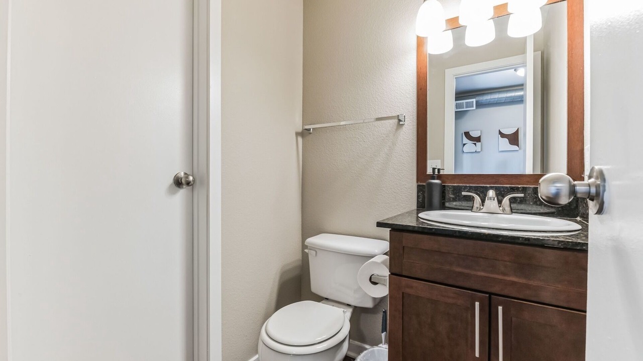 Photo of Bathroom in Wonderland Lake