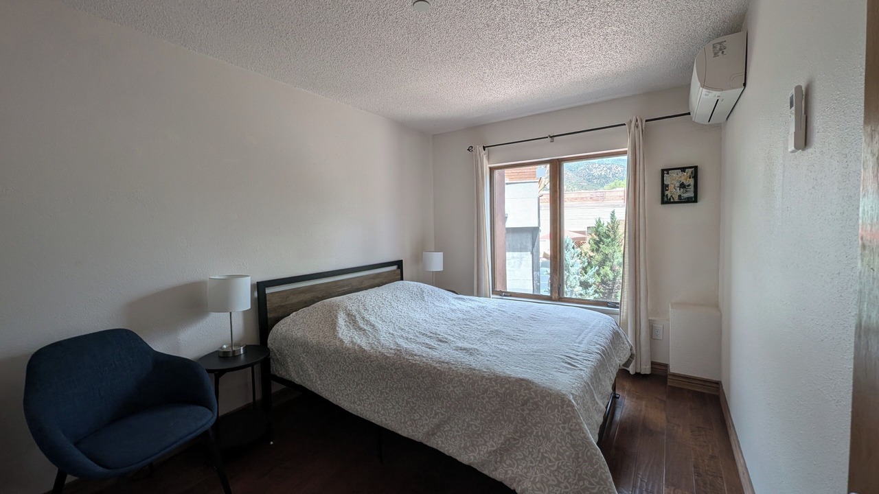 Photo of Bedroom in Basalt