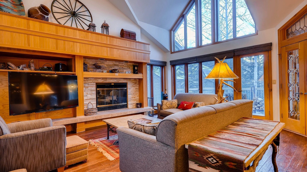 Photo of Livingroom in Mountain House