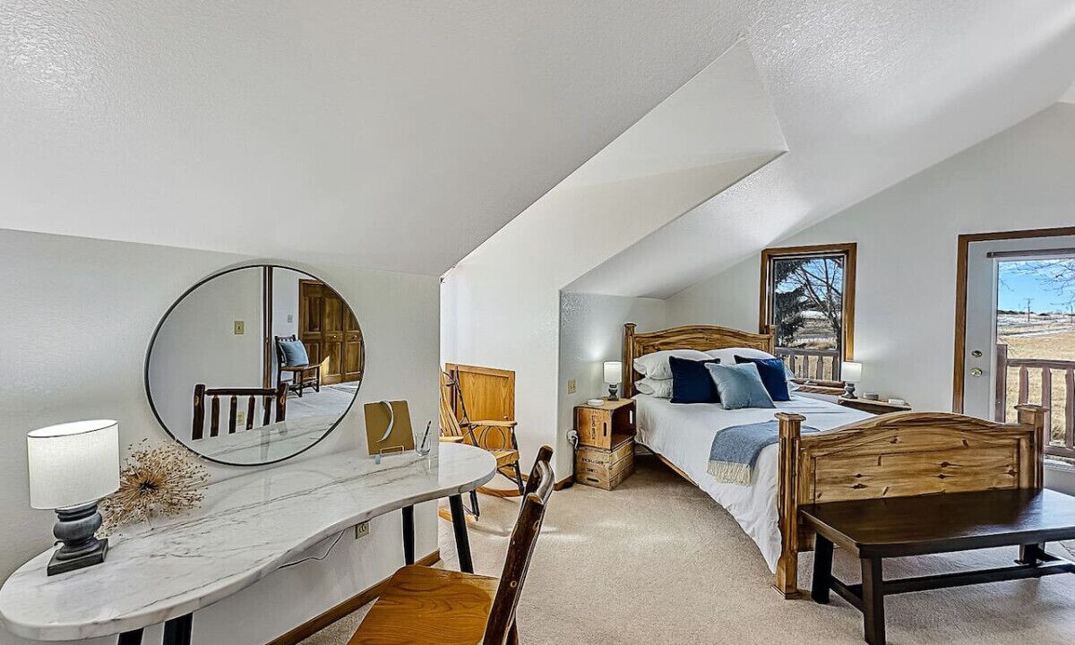 Photo of Bedroom in Lazear
